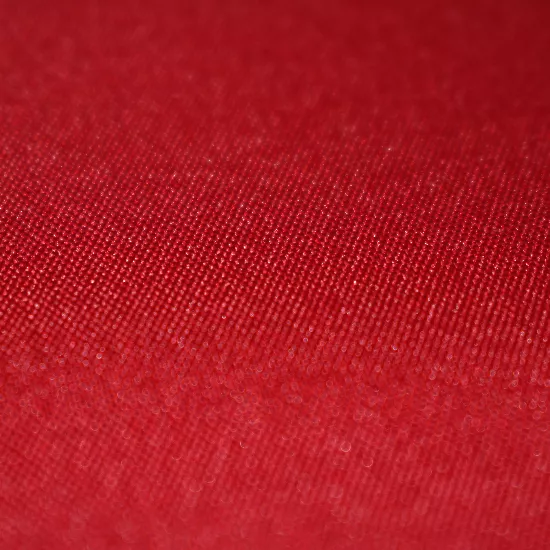 Tela seda polyester color rojo