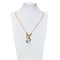 Collar naranja con dije de corazón brillante